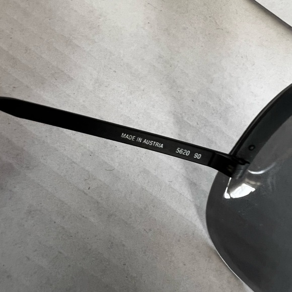 RARE Vintage 80’s Porsche Carrera “Yoko Ono” Shield Sunglasses - Picture 5 of 7